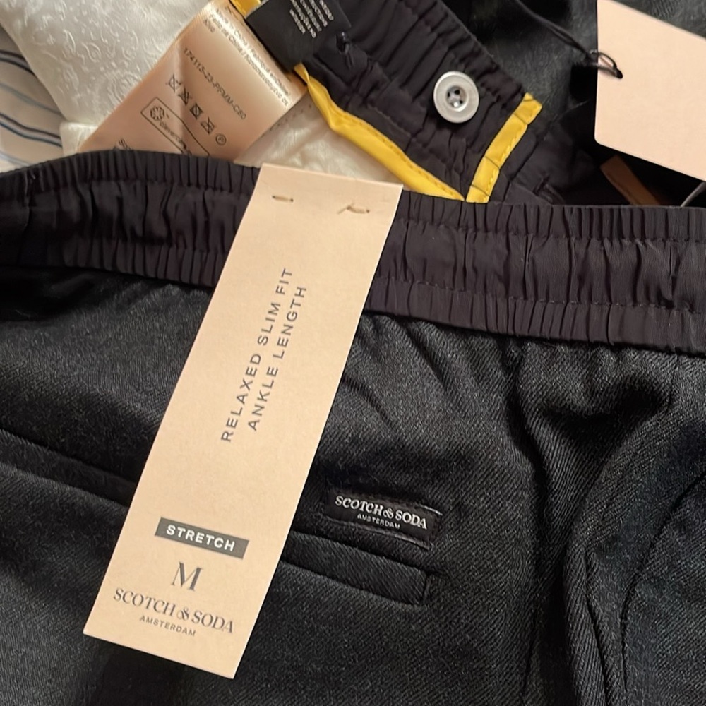 SCOTCH & SODA Black Melange Brushed Wool Blend Pleated Joggers - Picture 4 of 4